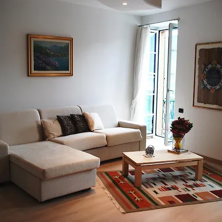 Bella Piazza Apartament *